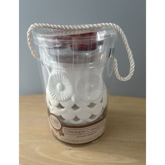 Yankee Candle Other - Yankee Candle White Porcelain Owl Tea Light Candle Holder Autumn Wreath NEW